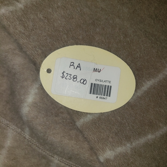 Conrad C - Picture 2 of 4